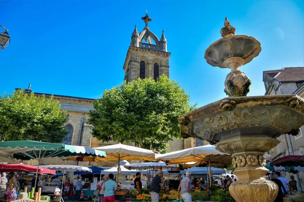 Excideuil in Dordogne Frankrijk bij luxe vakantiehuis Porte Bonheur
